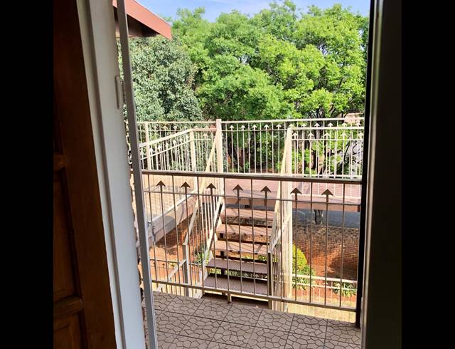 2 BEDROOM SECTIONAL TITLE FOR SALE IN BERTON PARK